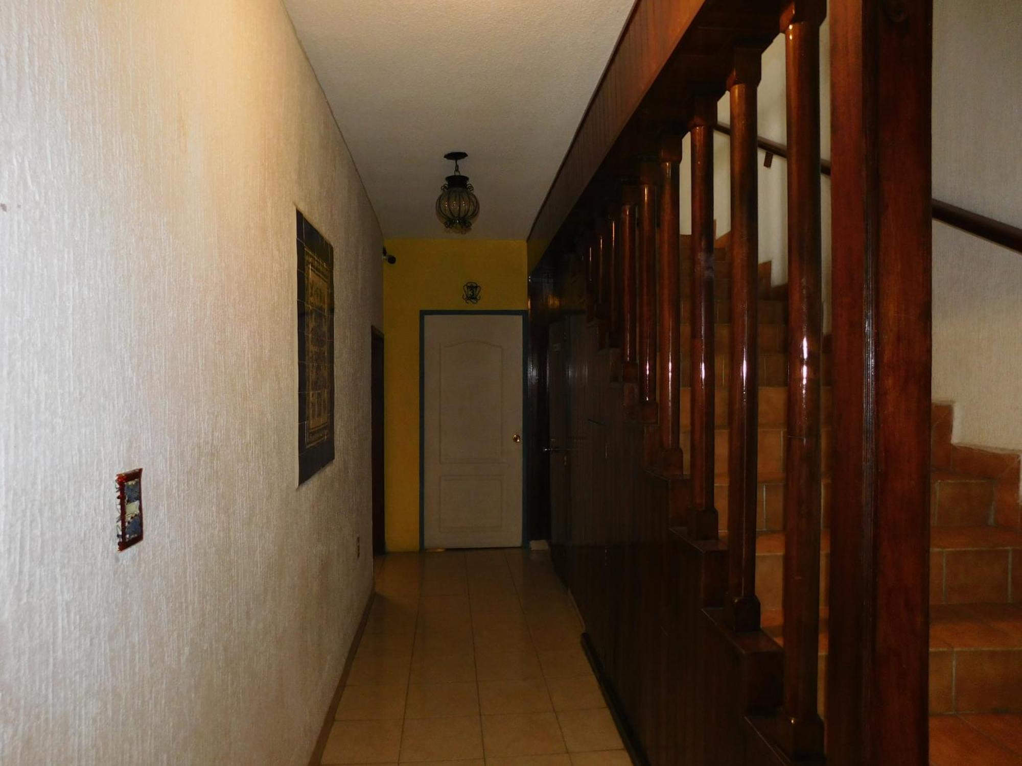 Pensjonat Casona Luciernaga-Casa De Huespedes León Zewnętrze zdjęcie